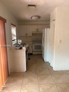 9136 NW 192nd Ter