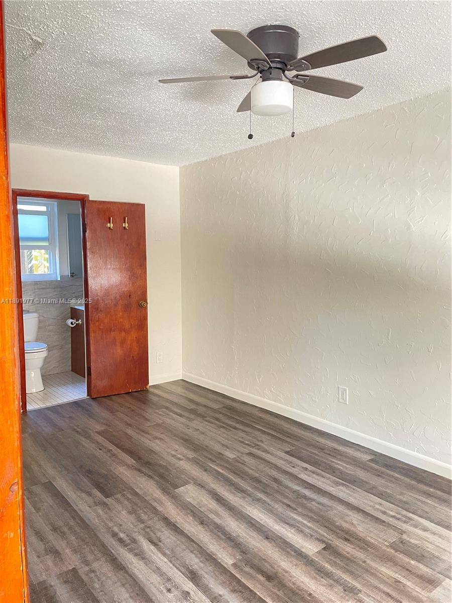 HOLLYWOOD TERR NO 2 - Residential Lease