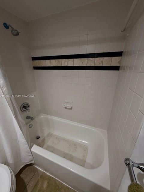 CASTILLIAN CLUB CONDO - Residential