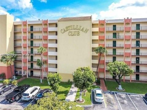 9455 W Flagler St C712, Miami, Broward County, Florida - 1 Bedrooms  
1 Bathrooms - 