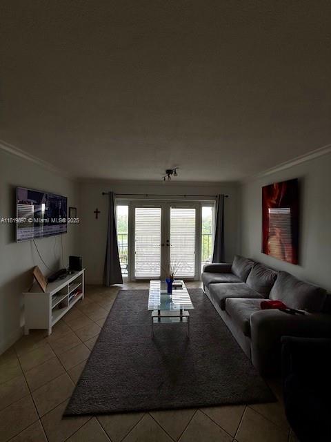 CASTILLIAN CLUB CONDO - Residential