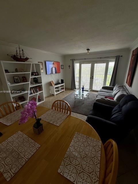 CASTILLIAN CLUB CONDO - Residential