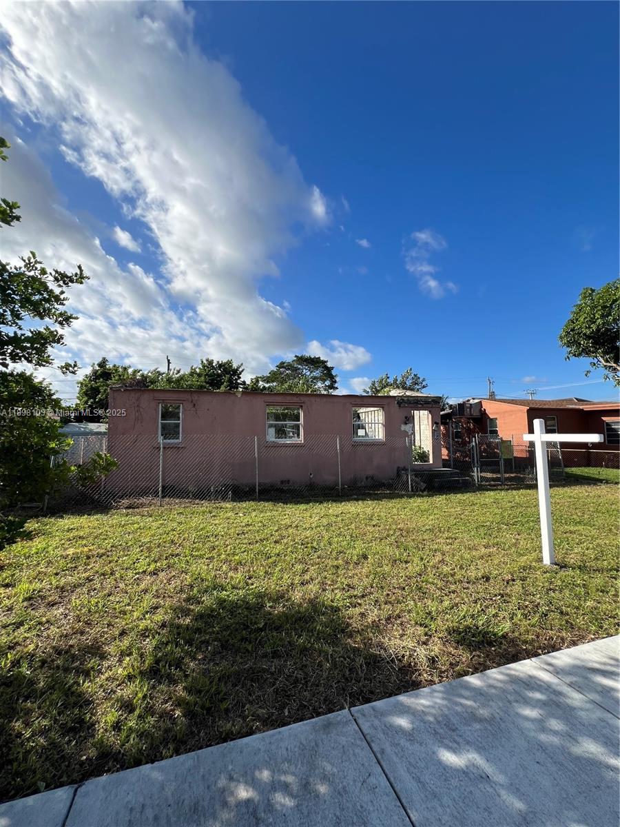 SUNNYSIDE ESTATES - Residential