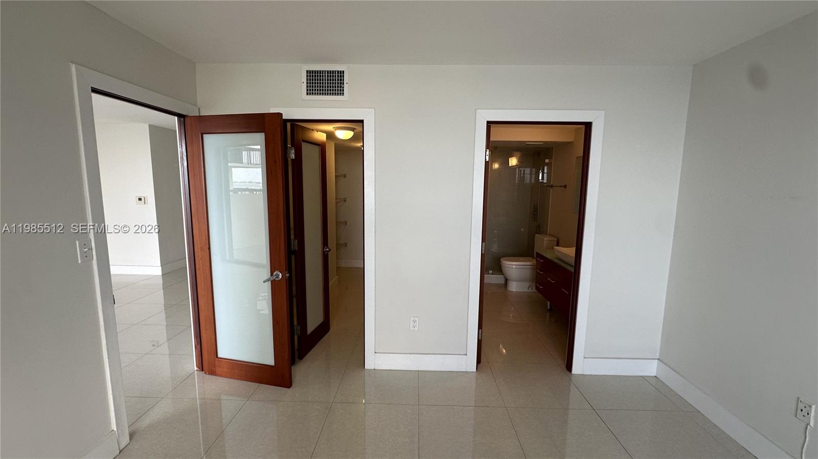 BRICKELL BAY CLUB CONDO - Residential