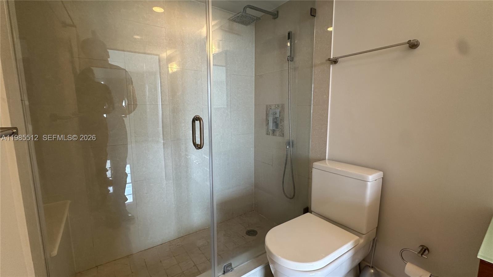 BRICKELL BAY CLUB CONDO - Residential