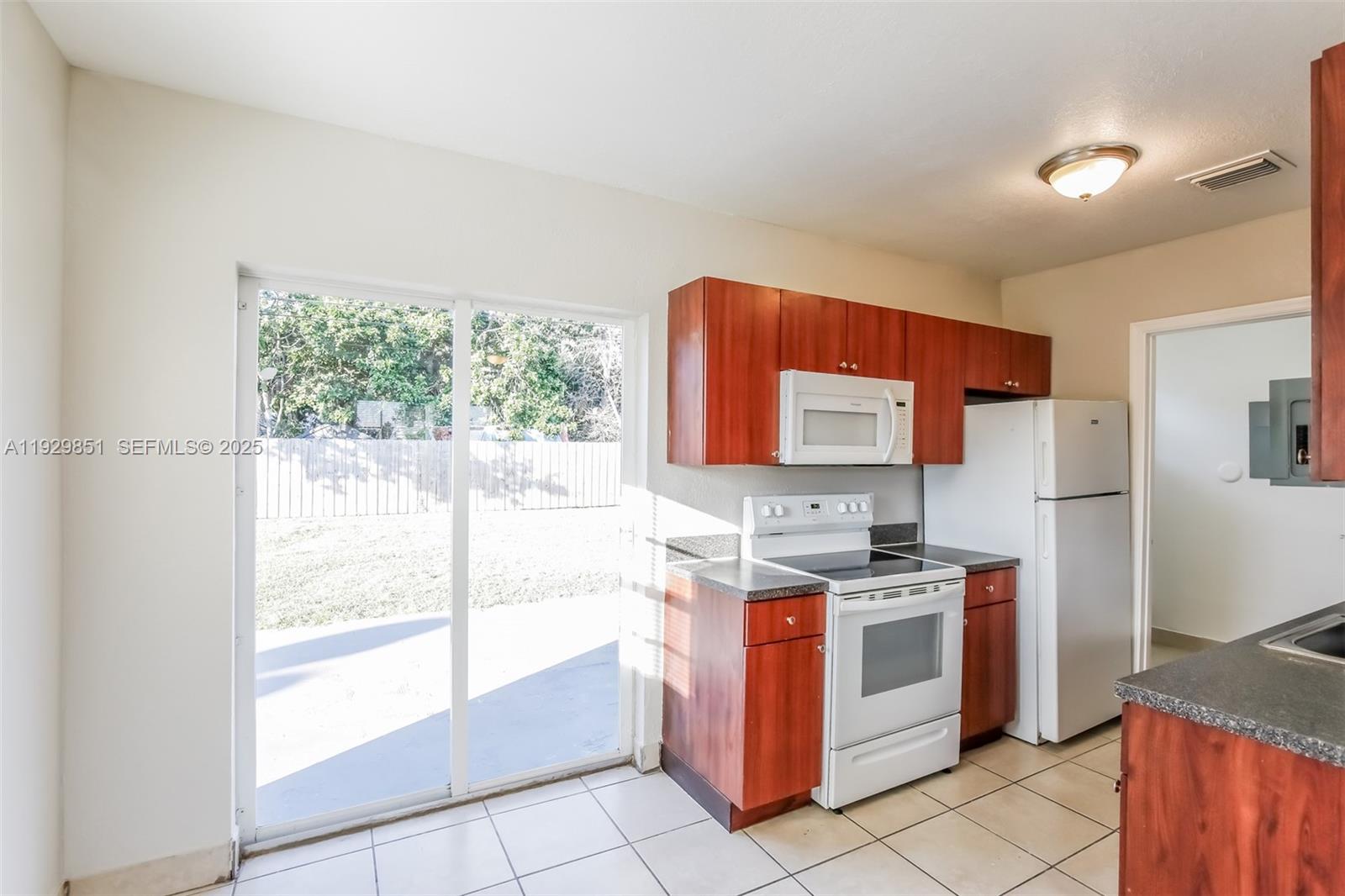 IVES ESTATES SEC 4 - Residential Lease