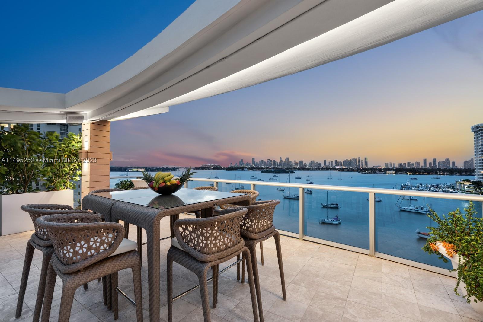 CAPRI SOUTH BEACH CONDO - Residential