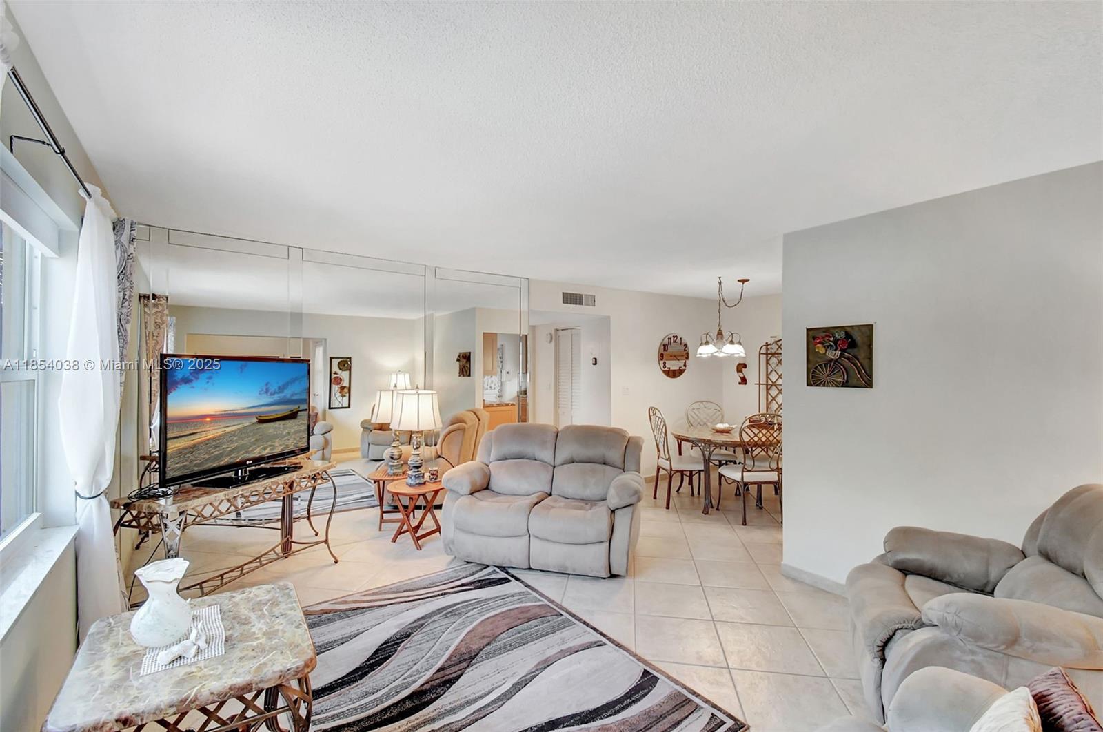 STAR PARADISE CONDO - Residential