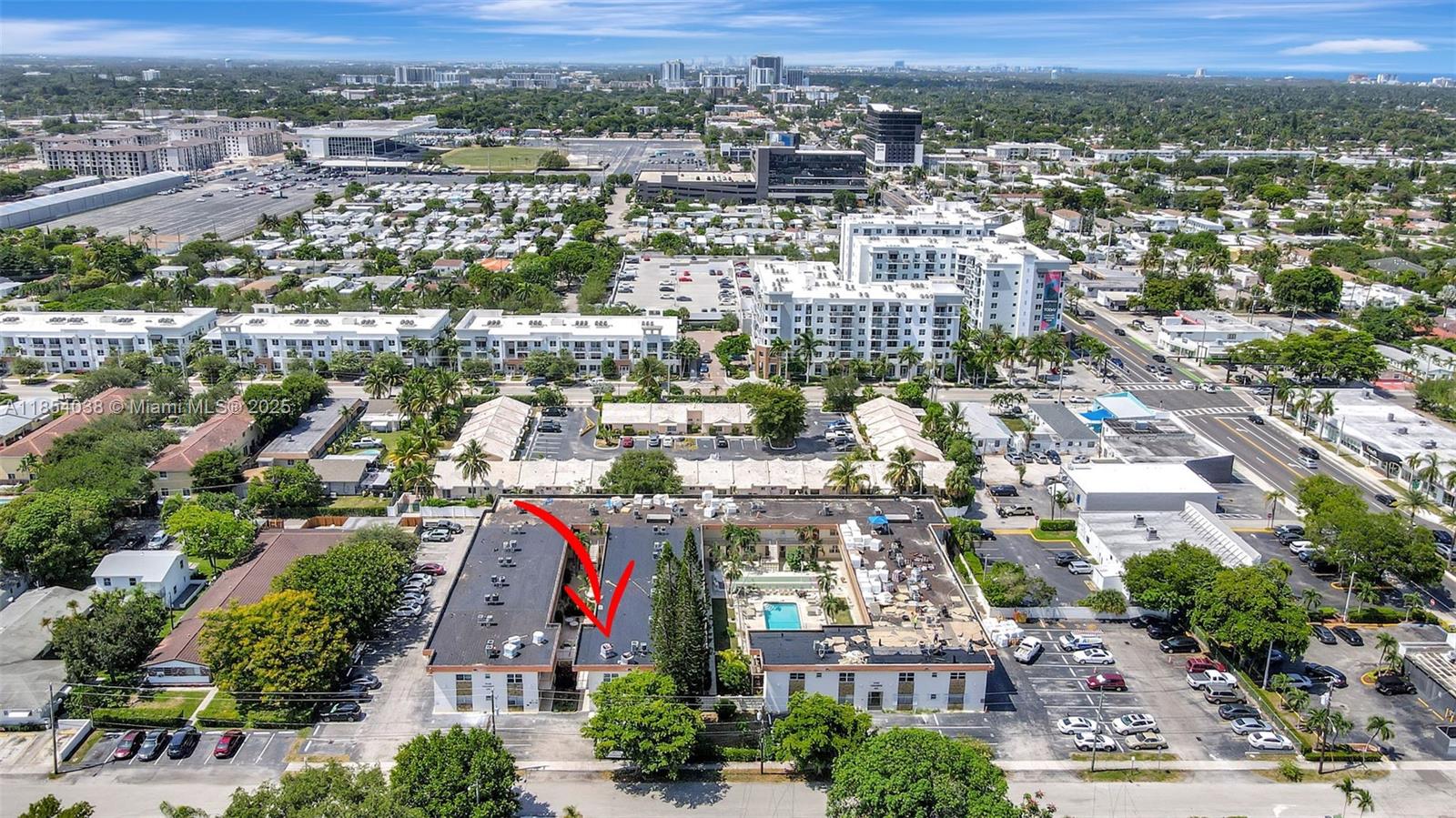 STAR PARADISE CONDO - Residential