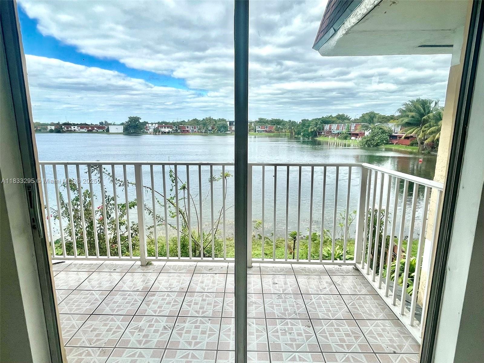 310 NW 107th Ave 208