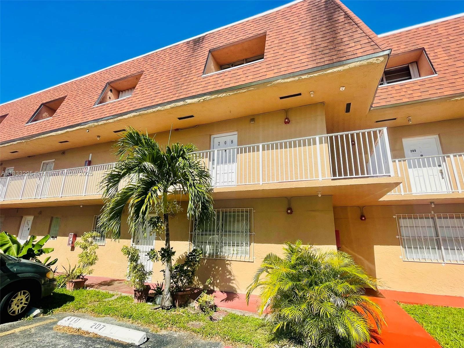 310 NW 107th Ave 208