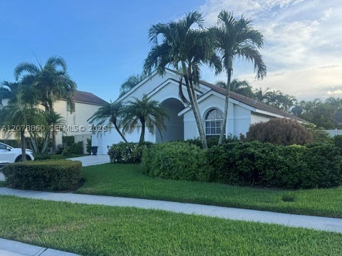Photo of 12741 Meadowbreeze Dr, Wellington, FL 33414 (MLS # A12078860)