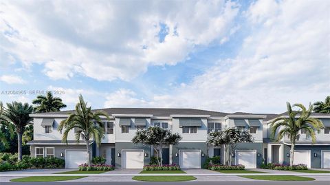 Photo of 157 NE 14th Avenue, Homestead, FL 33033 (MLS # A12004965)