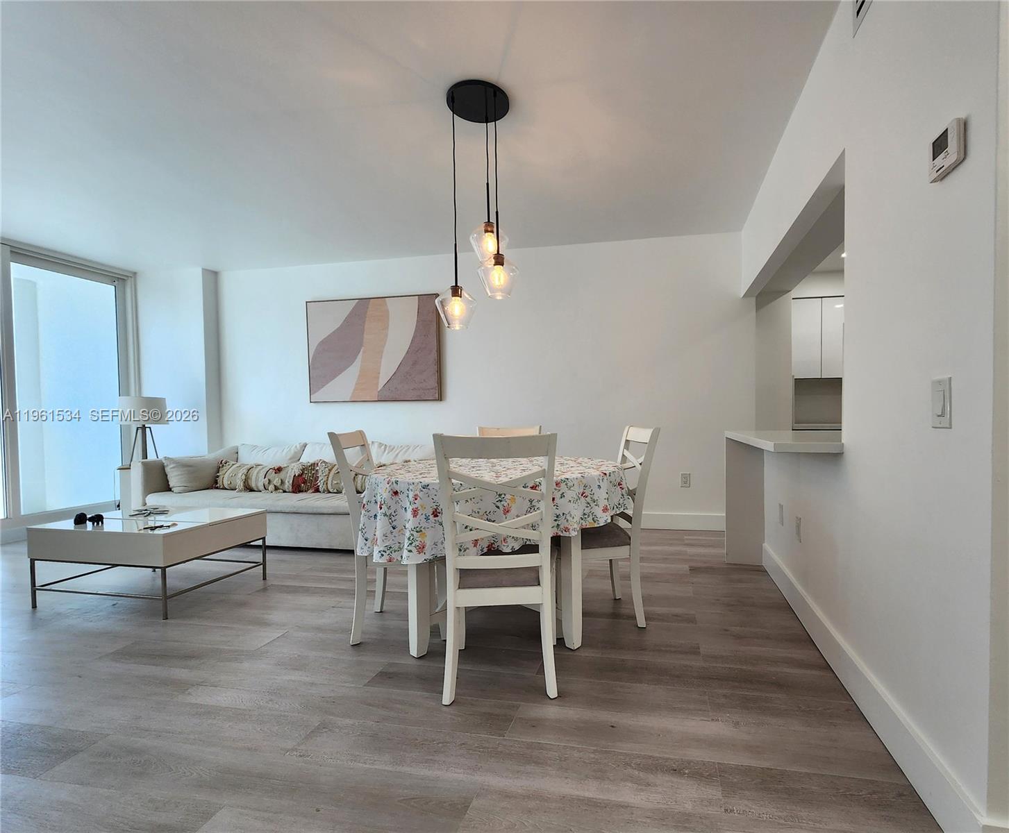 ALEXANDER TOWERS CONDO - Residential