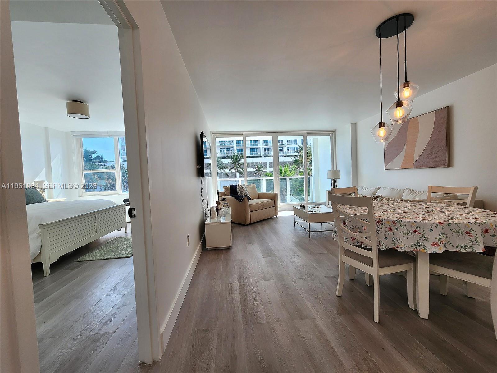 ALEXANDER TOWERS CONDO - Residential