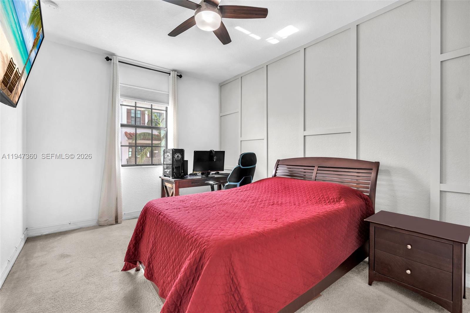 PEMBROKE LAKES SOUTH - Residential