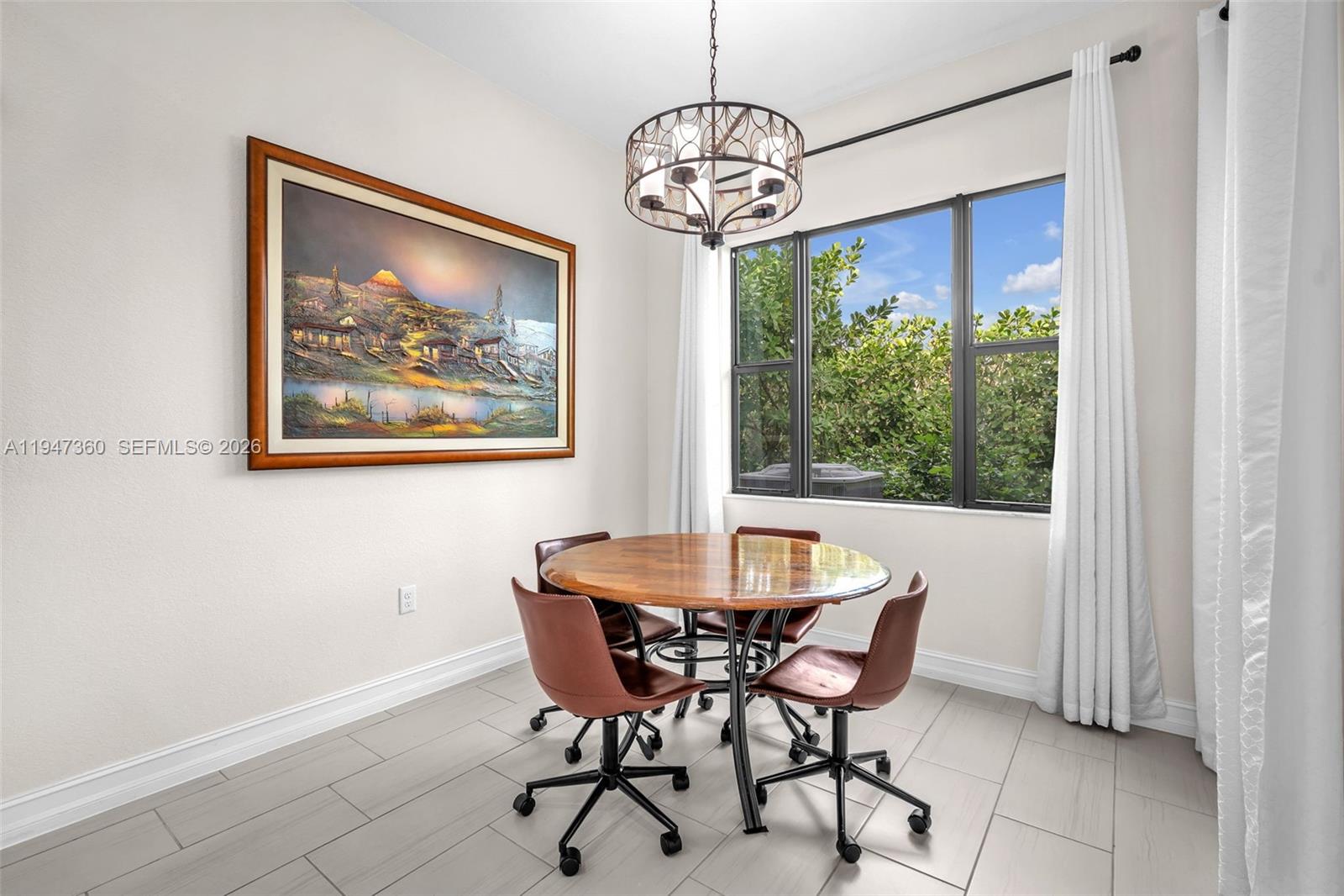 PEMBROKE LAKES SOUTH - Residential