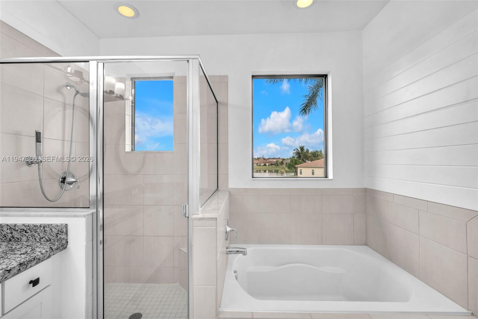 PEMBROKE LAKES SOUTH - Residential