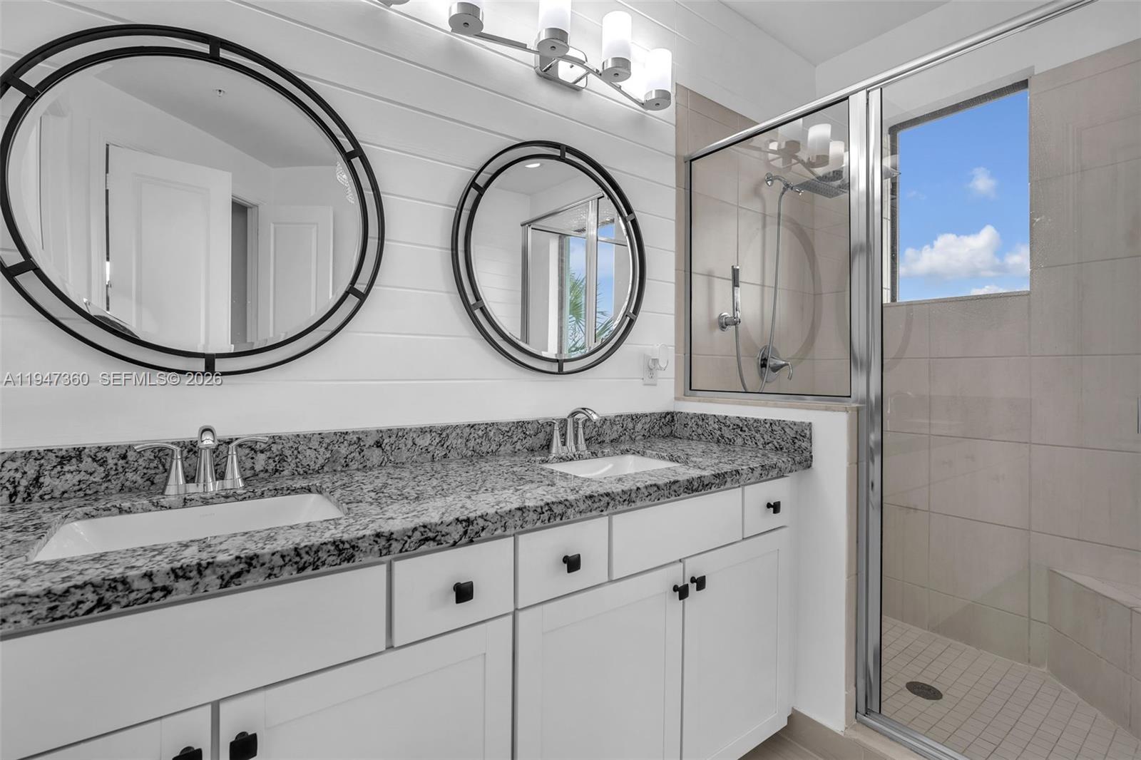 PEMBROKE LAKES SOUTH - Residential