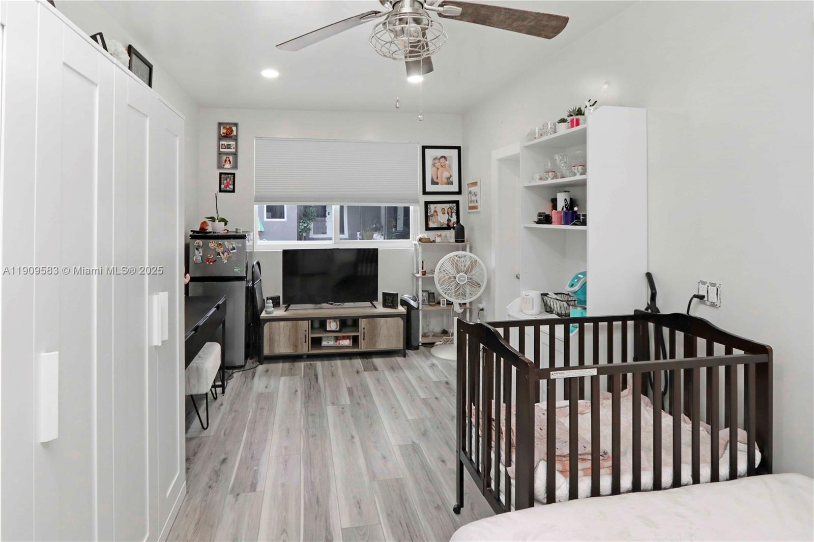 CORAL VILLAS REV - Residential