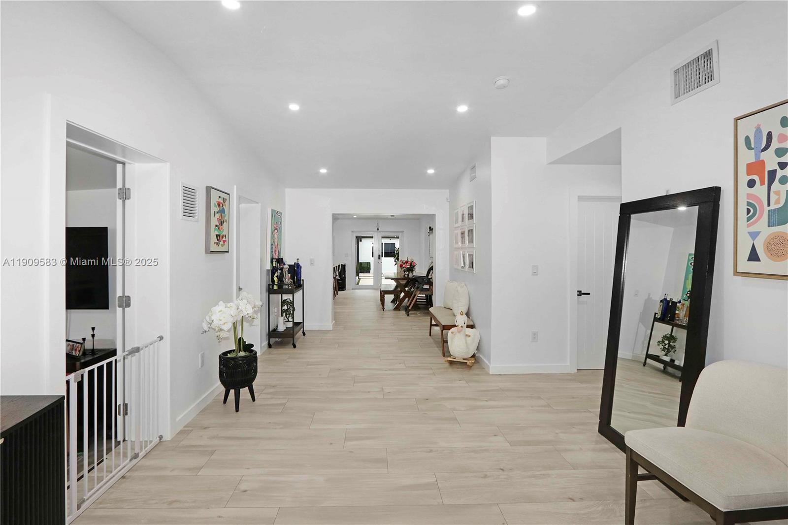 CORAL VILLAS REV - Residential