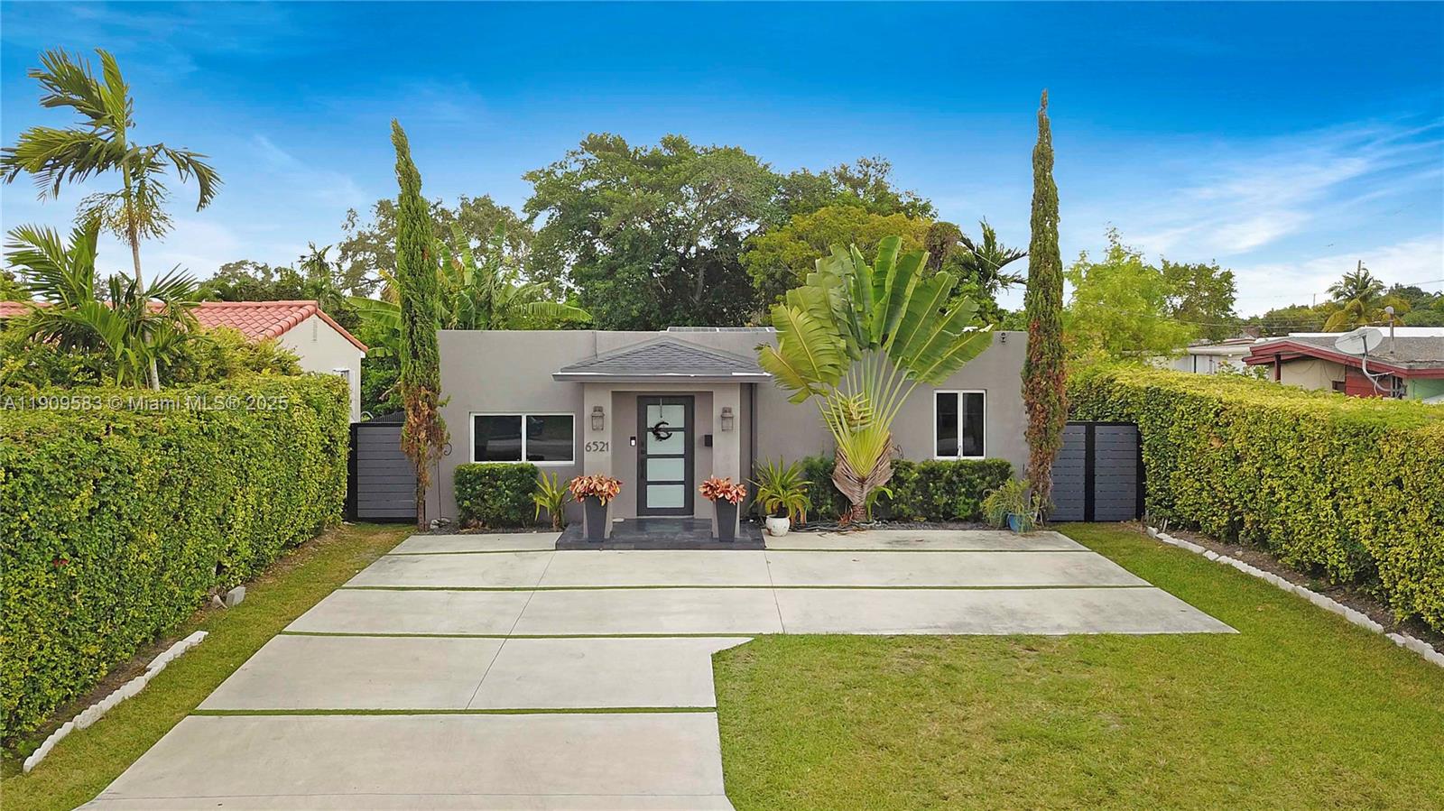 CORAL VILLAS REV - Residential