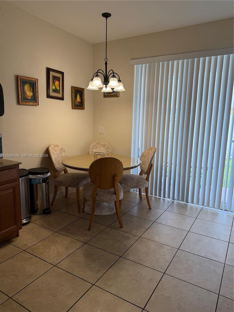 PORTOFINO PALMS - Residential