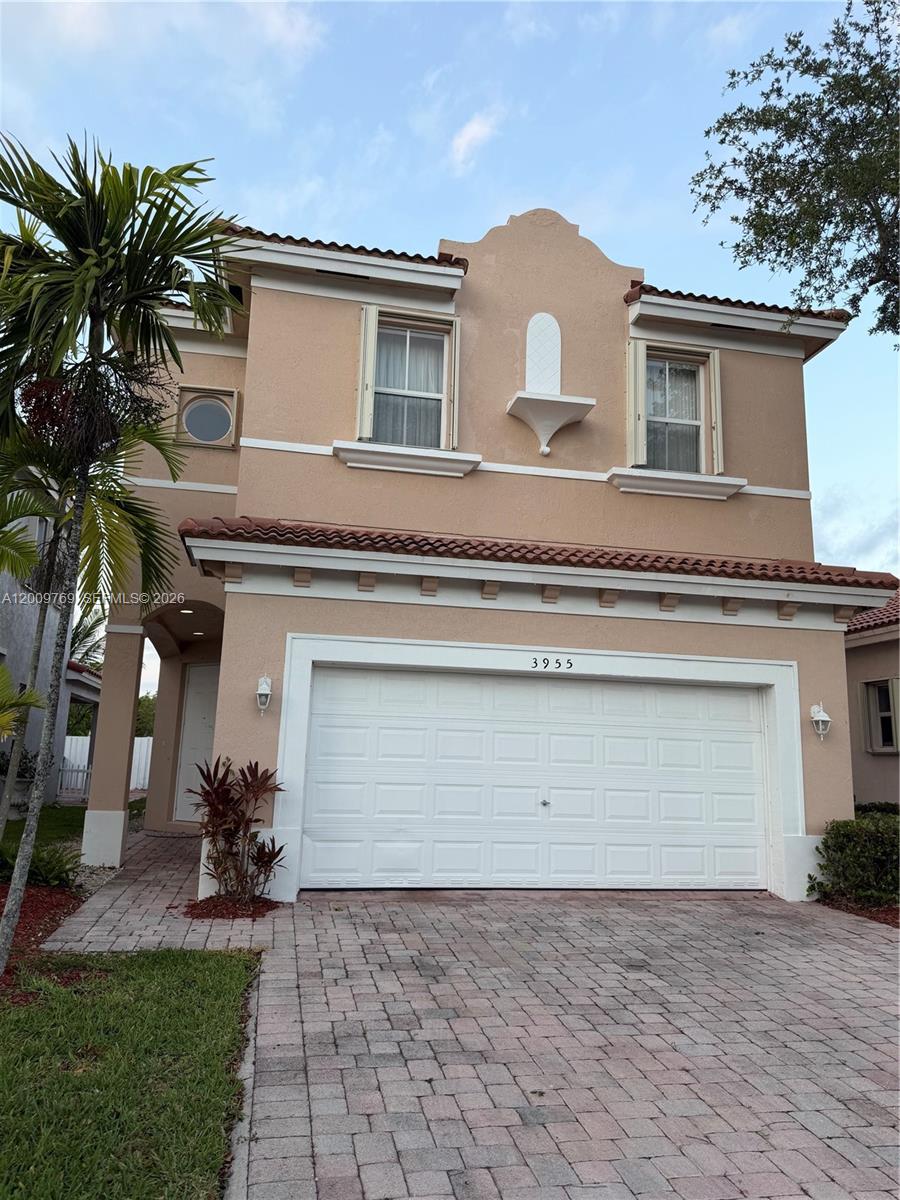 PORTOFINO PALMS - Residential