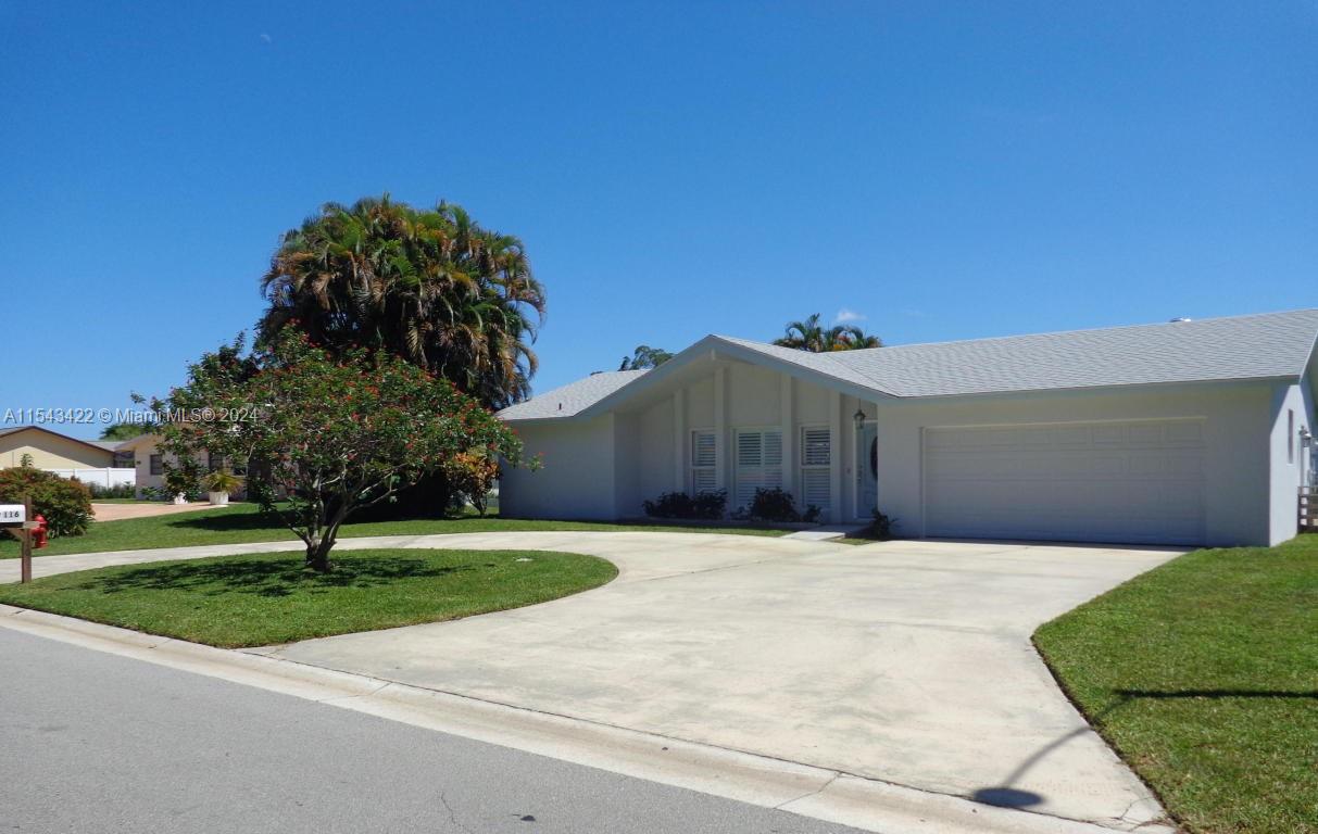 Rental Property at 116 Meadowlark Dr, Royal Palm Beach, Palm Beach County, Florida - Bedrooms: 3 
Bathrooms: 2  - $3,600 MO.