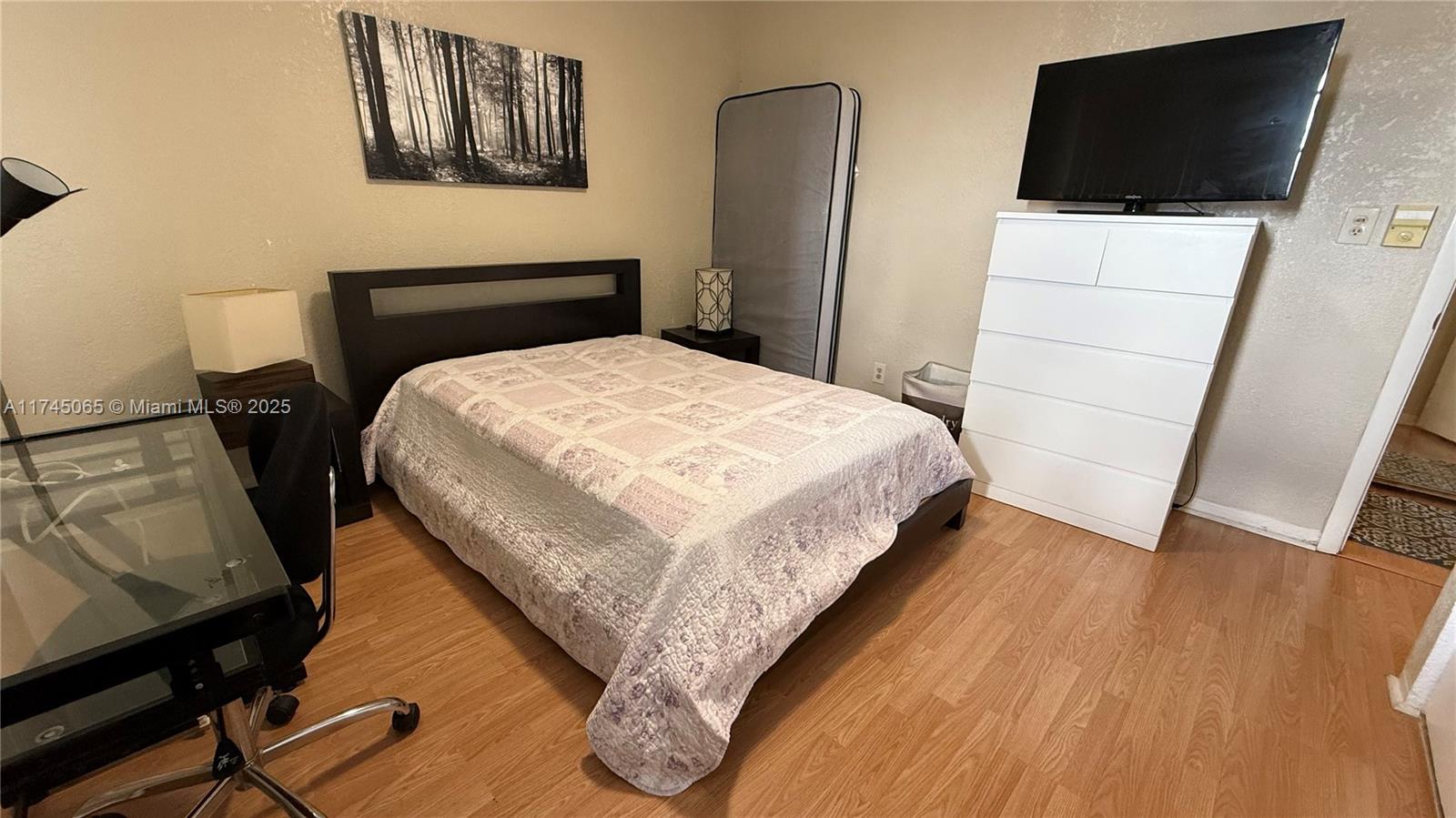 FIFITH MOORINGS CONDO - Residential