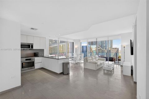 68 SE 6th St 1702 Miami FL 33131