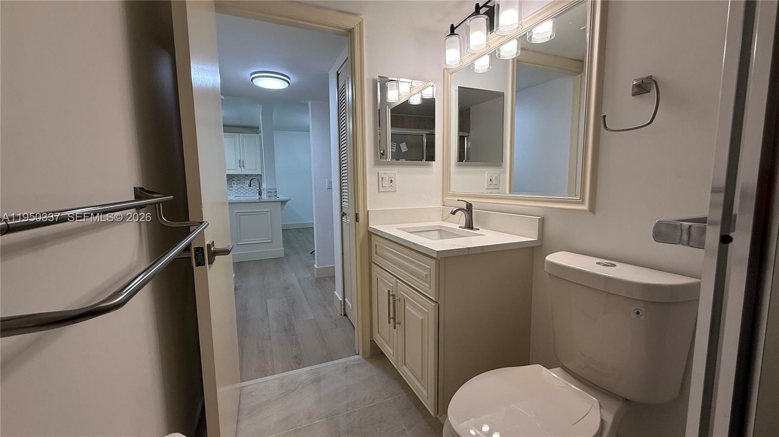 PALM LAKES CONDO - Residential