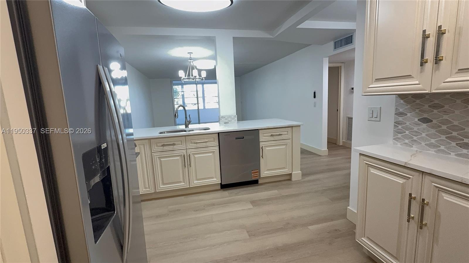 PALM LAKES CONDO - Residential