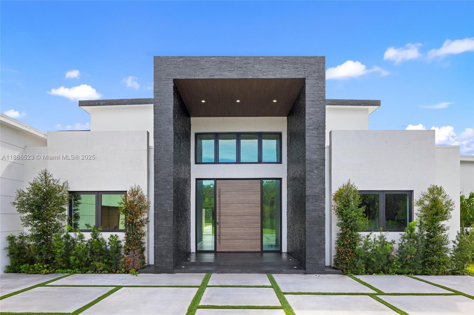 FLA FRUIT LANDS CO SUB NO - Residential