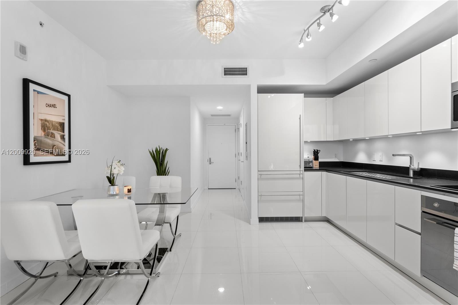 1010 Brickell Ave 4608