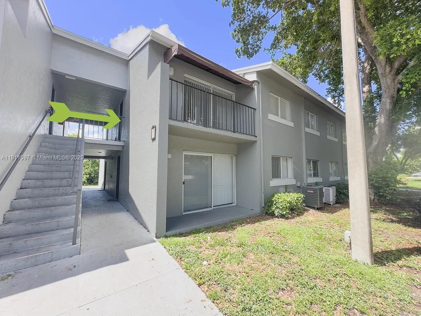 ST ANDREWS PALM BEACH CON - Residential Lease