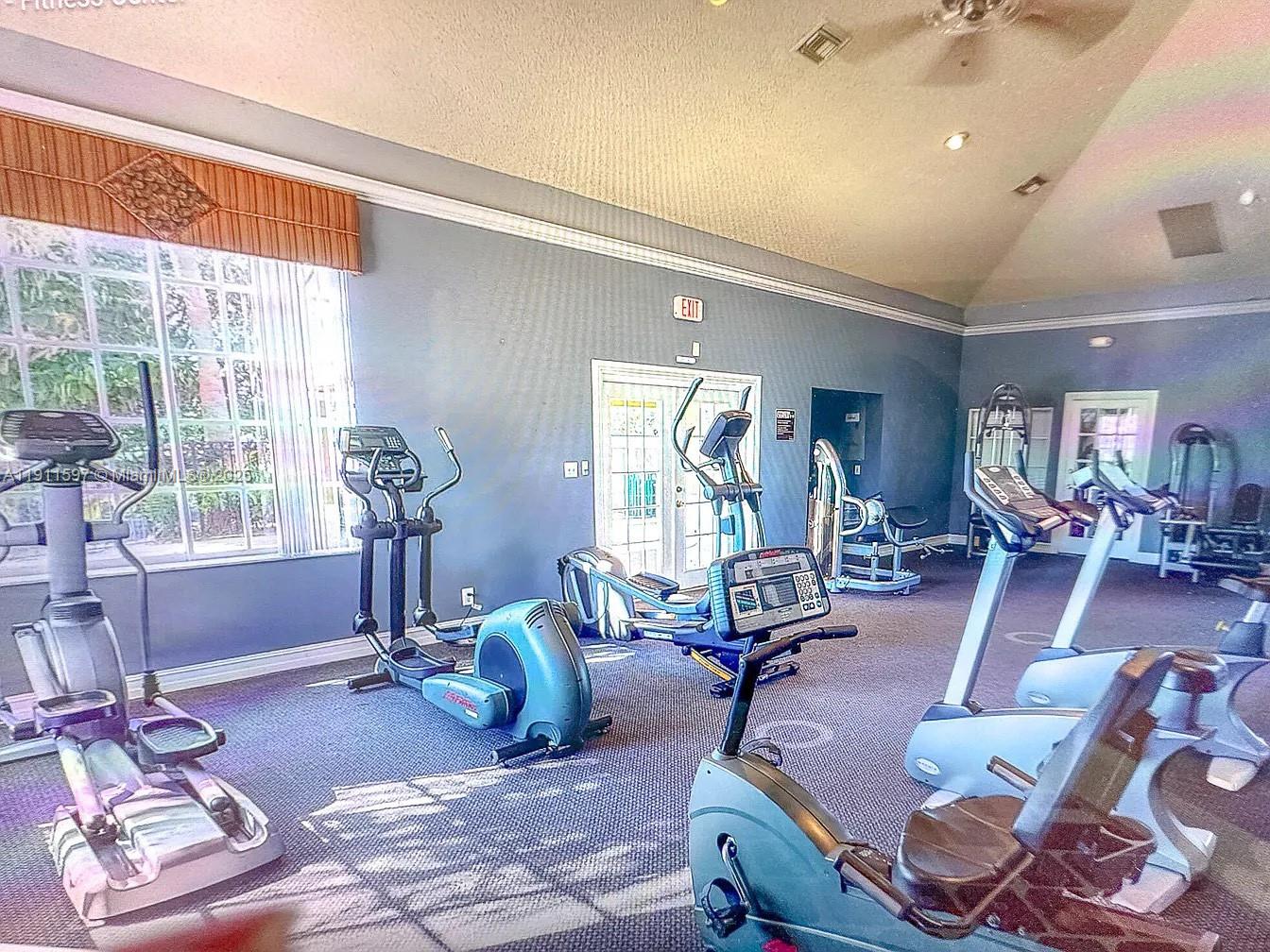 ST ANDREWS PALM BEACH CON - Residential Lease