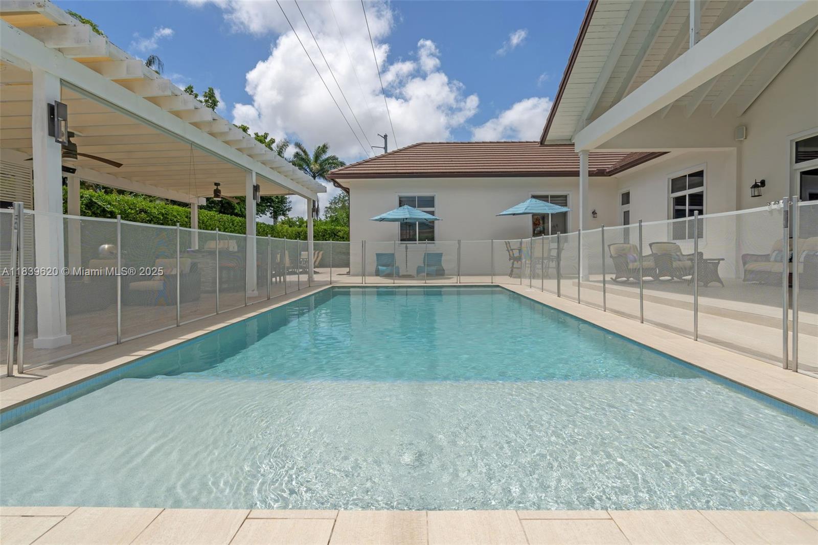 QUEENS COURT ESTATES - Residential