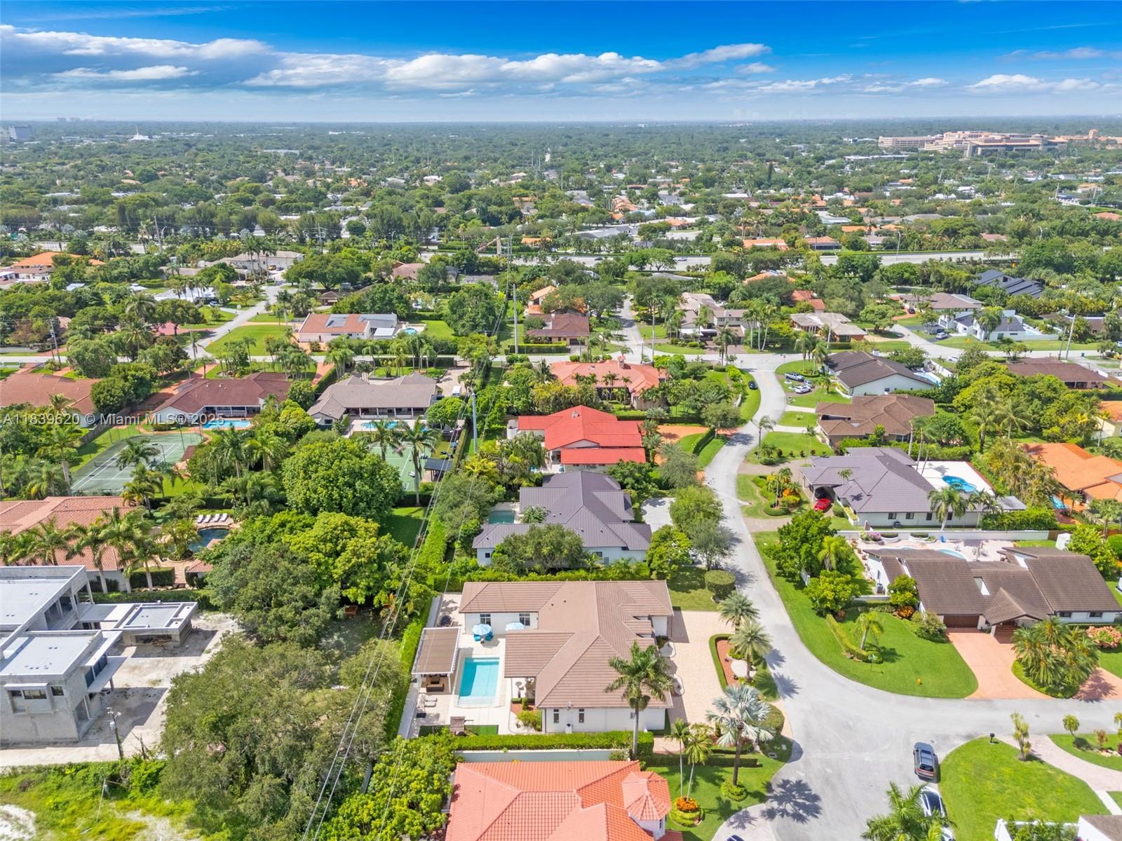 QUEENS COURT ESTATES - Residential