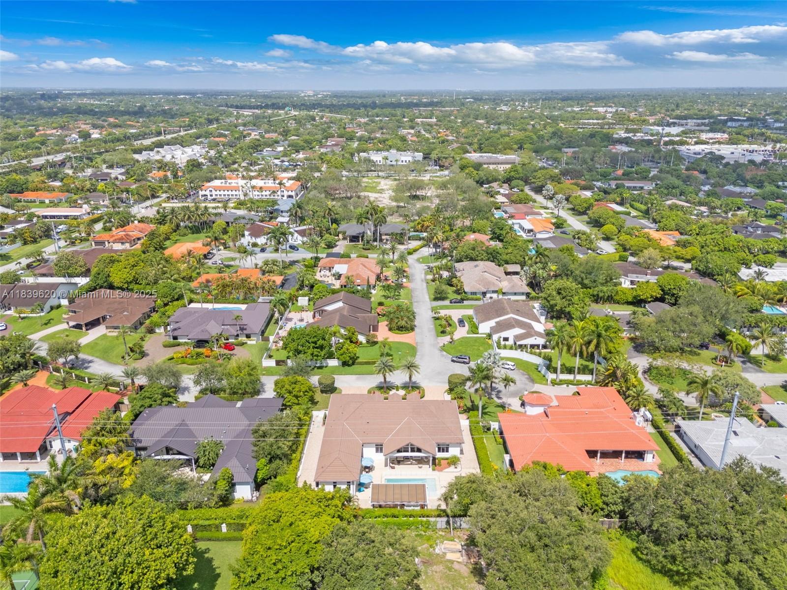 QUEENS COURT ESTATES - Residential