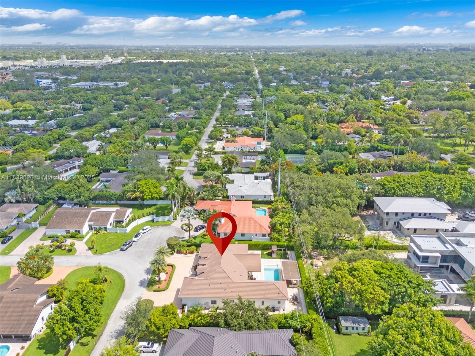 QUEENS COURT ESTATES - Residential