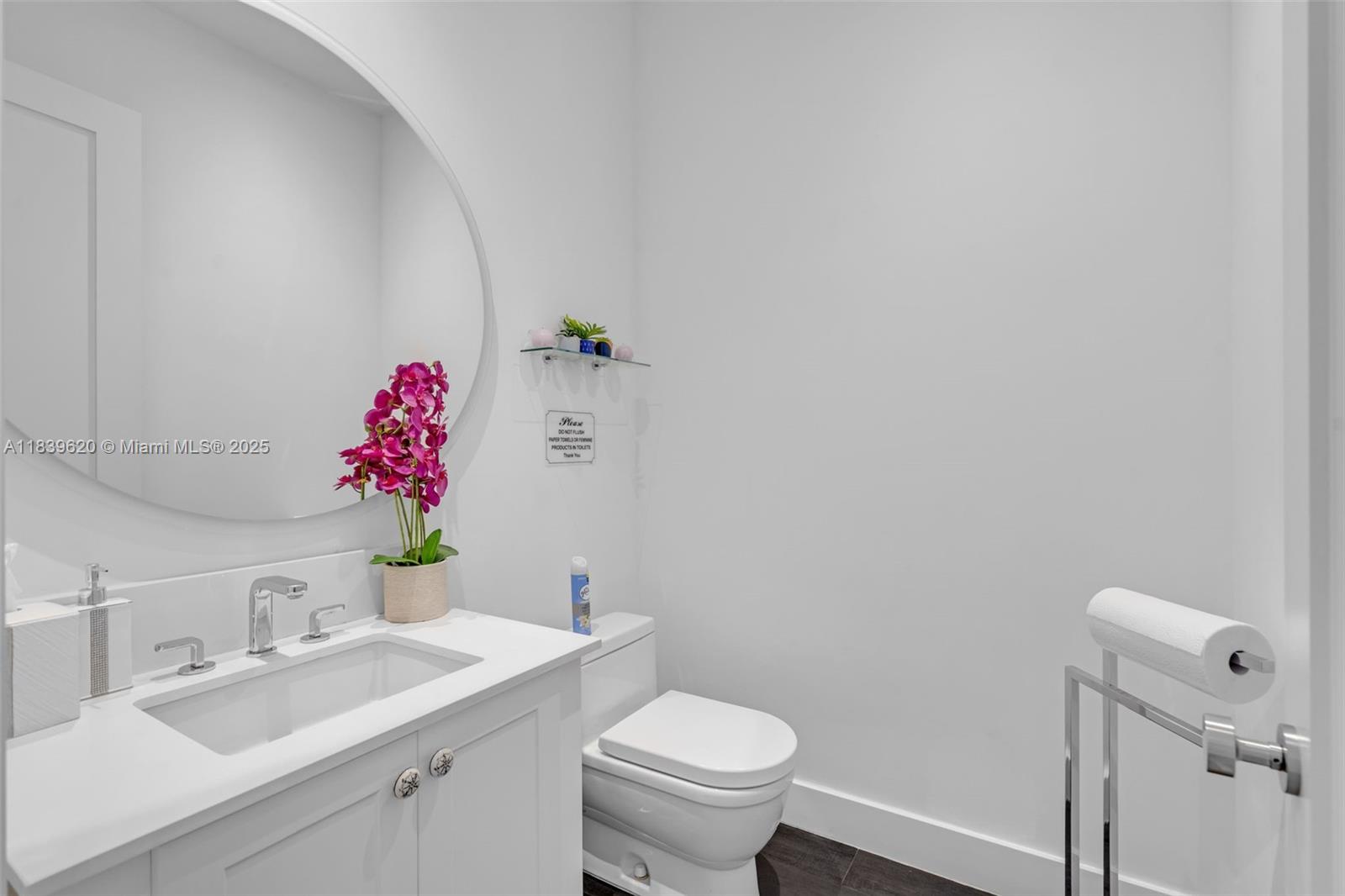 QUEENS COURT ESTATES - Residential