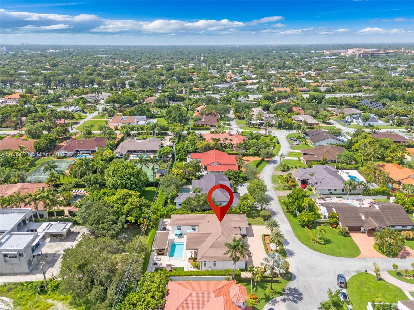 QUEENS COURT ESTATES - Residential