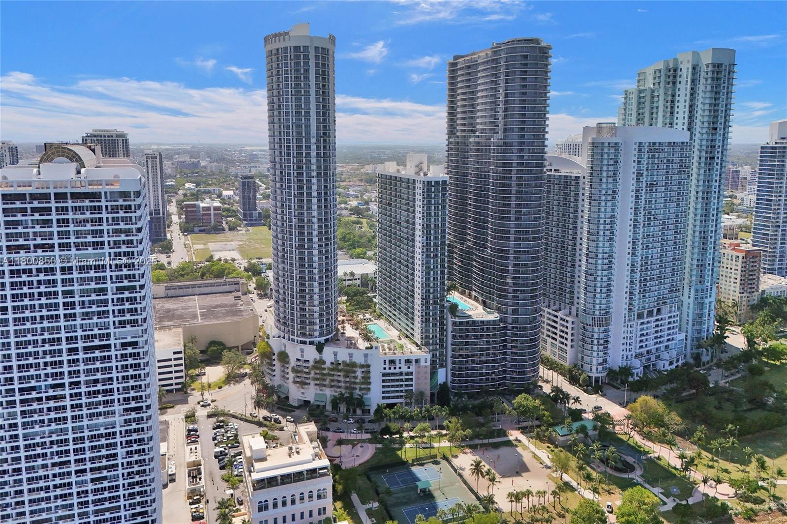 OPERA TOWER CONDO - Residential