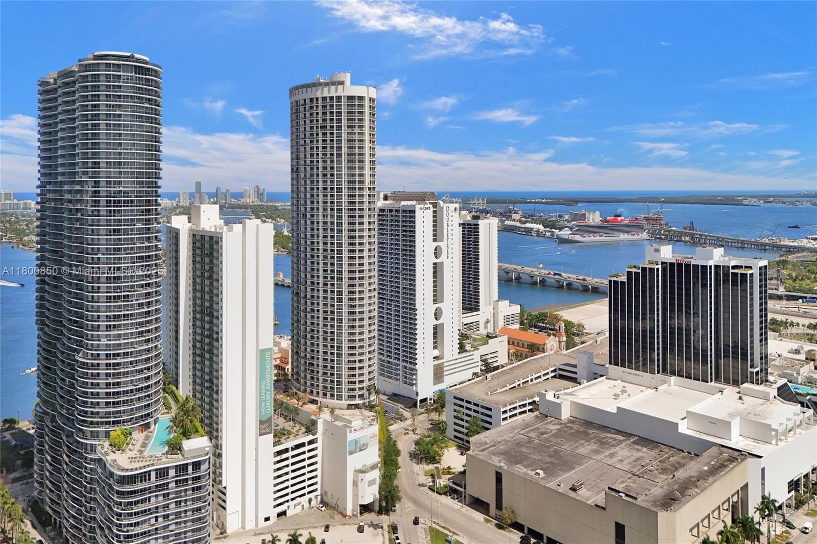 OPERA TOWER CONDO - Residential