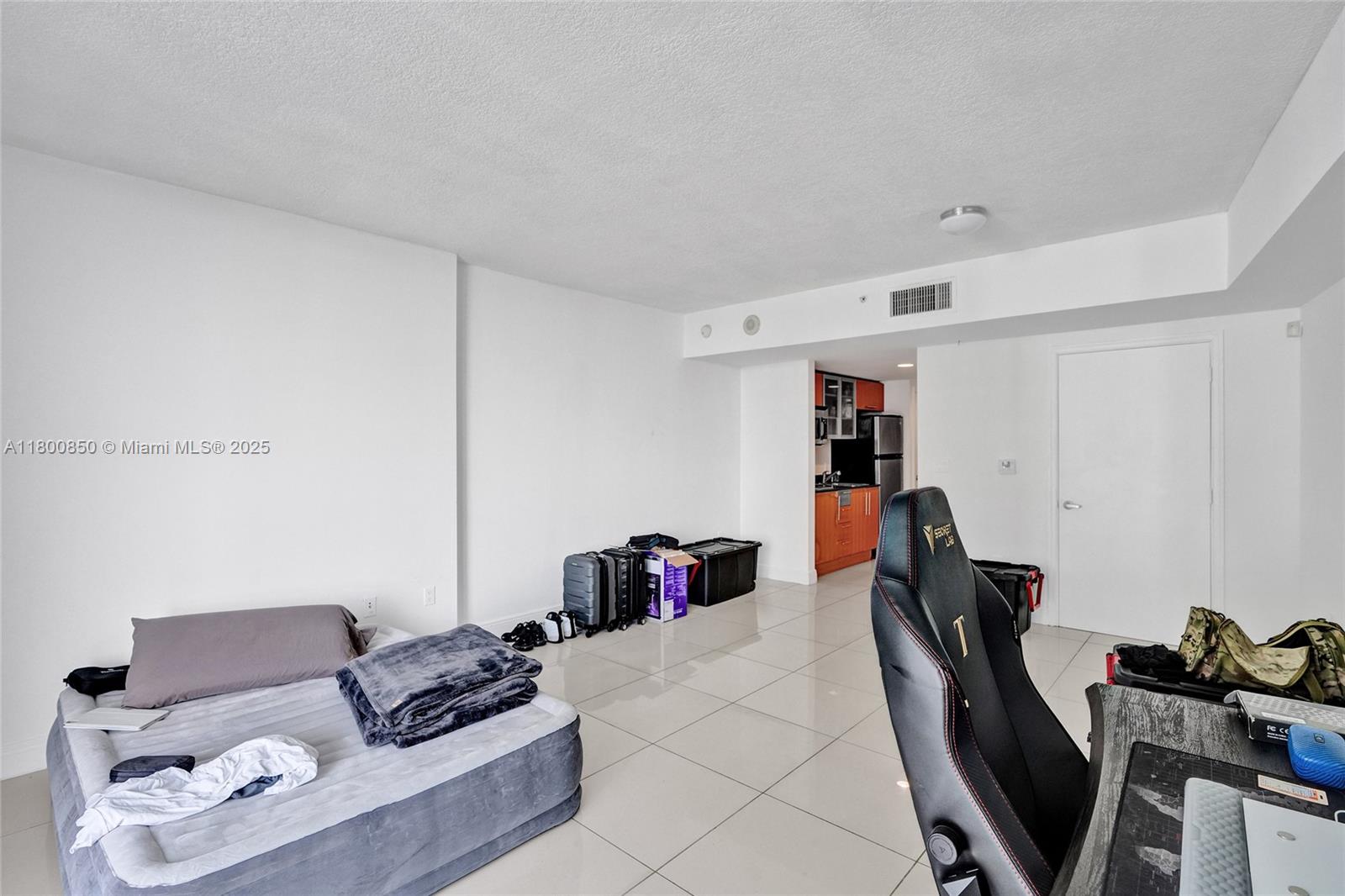 OPERA TOWER CONDO - Residential