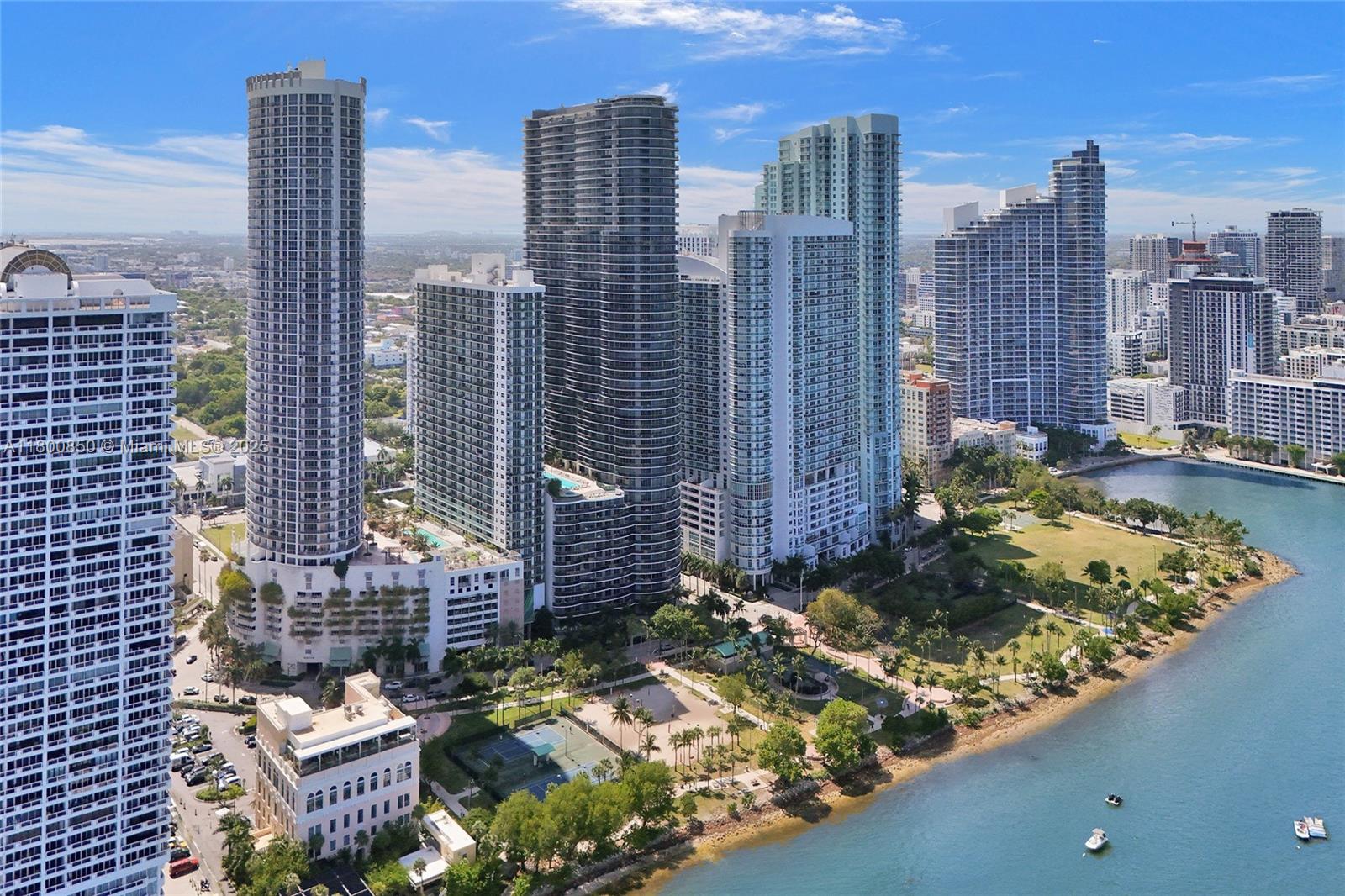 OPERA TOWER CONDO - Residential