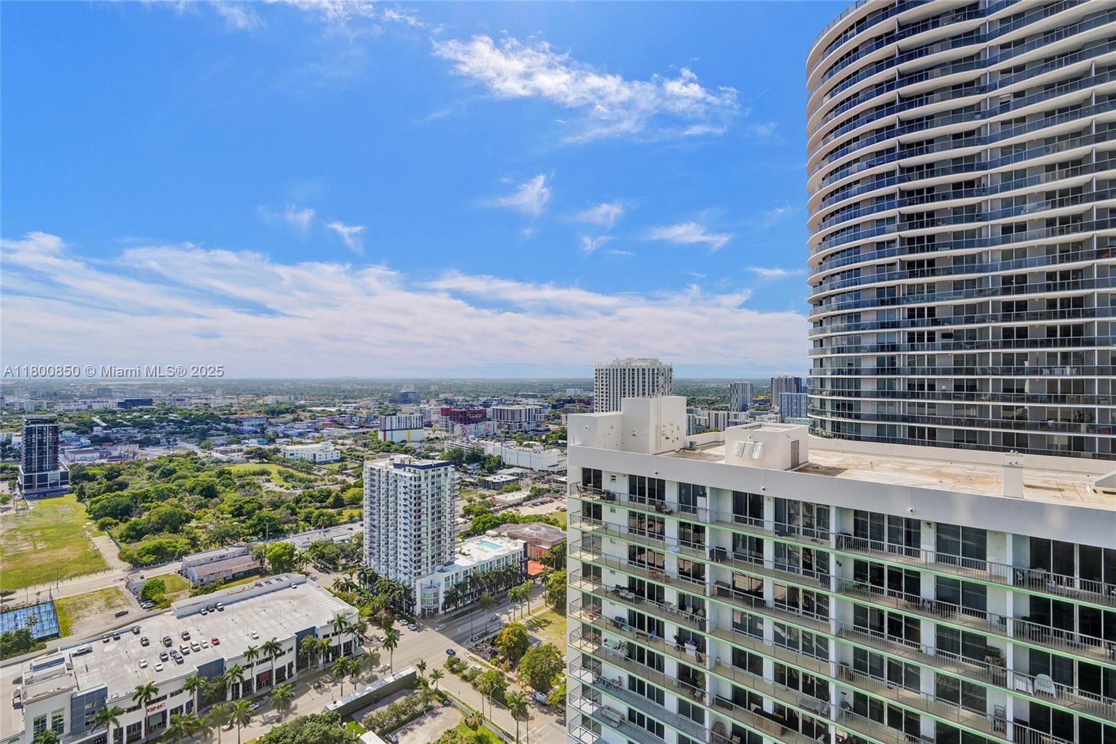 OPERA TOWER CONDO - Residential