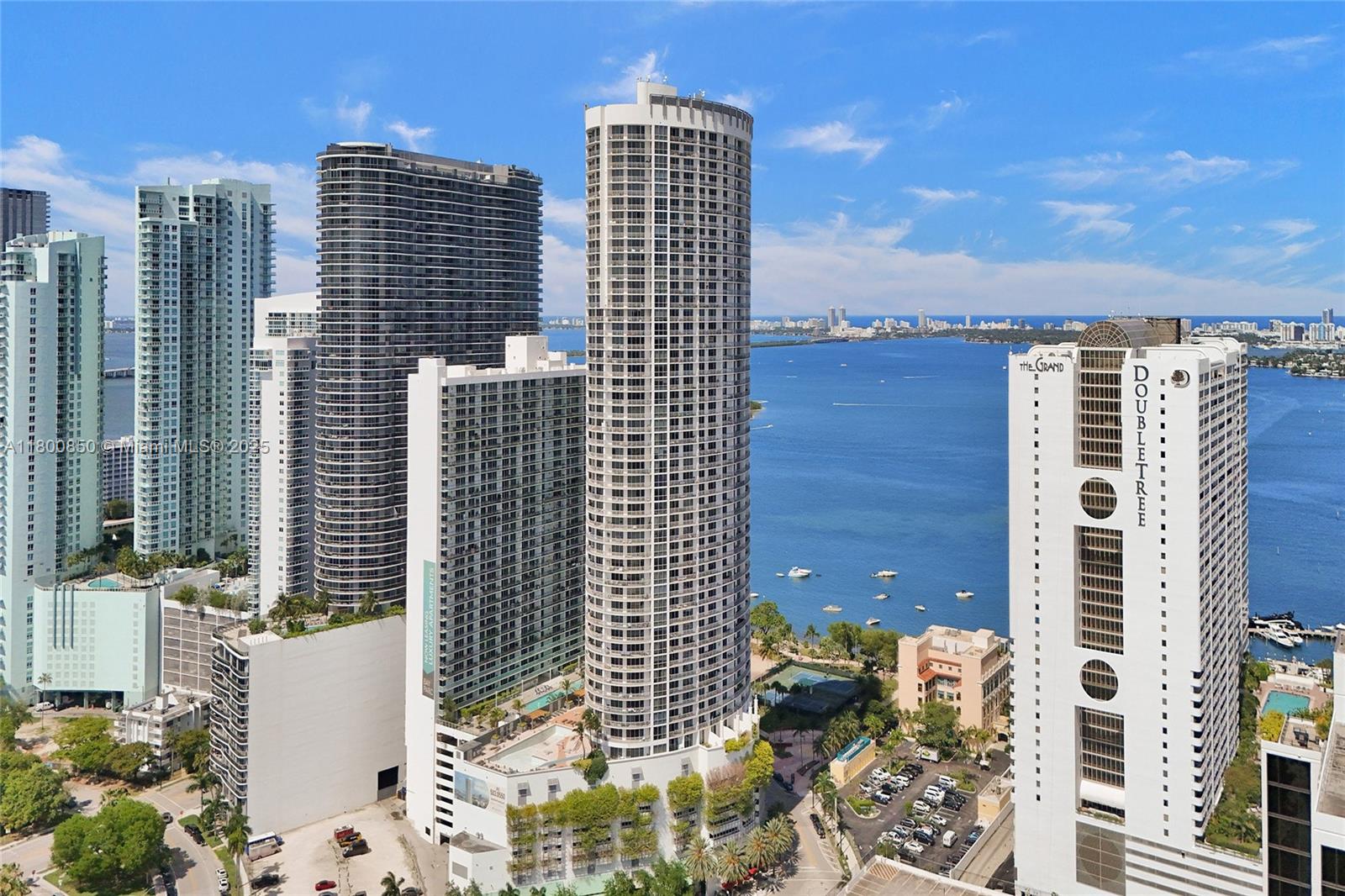 OPERA TOWER CONDO - Residential