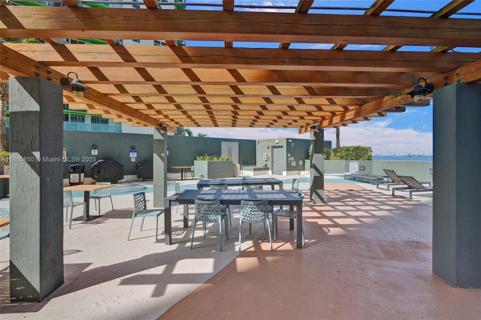 OPERA TOWER CONDO - Residential